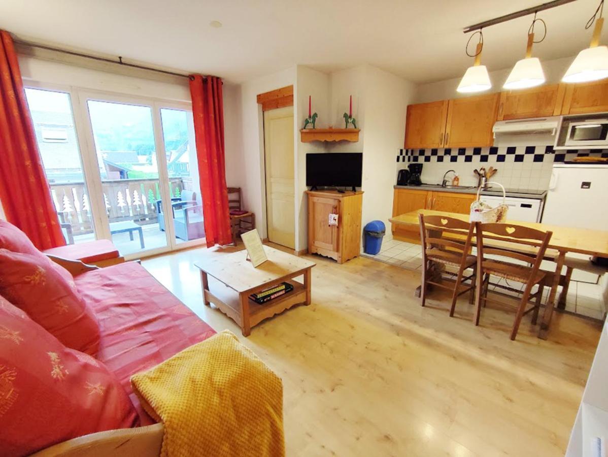Le 102, T3 Pour 5 Personnes, Vue Montagne, Classe 2 Etoiles Nf, Parking, Piscine En Ete Bagnères-de-Luchon 외부 사진