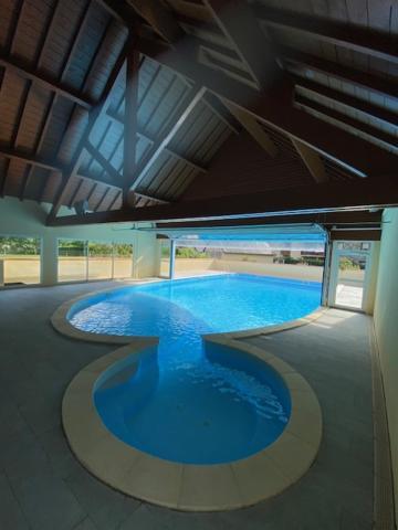 Le 102, T3 Pour 5 Personnes, Vue Montagne, Classe 2 Etoiles Nf, Parking, Piscine En Ete Bagnères-de-Luchon 외부 사진
