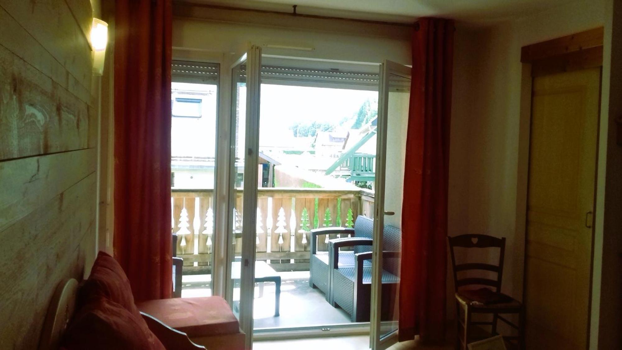 Le 102, T3 Pour 5 Personnes, Vue Montagne, Classe 2 Etoiles Nf, Parking, Piscine En Ete Bagnères-de-Luchon 외부 사진